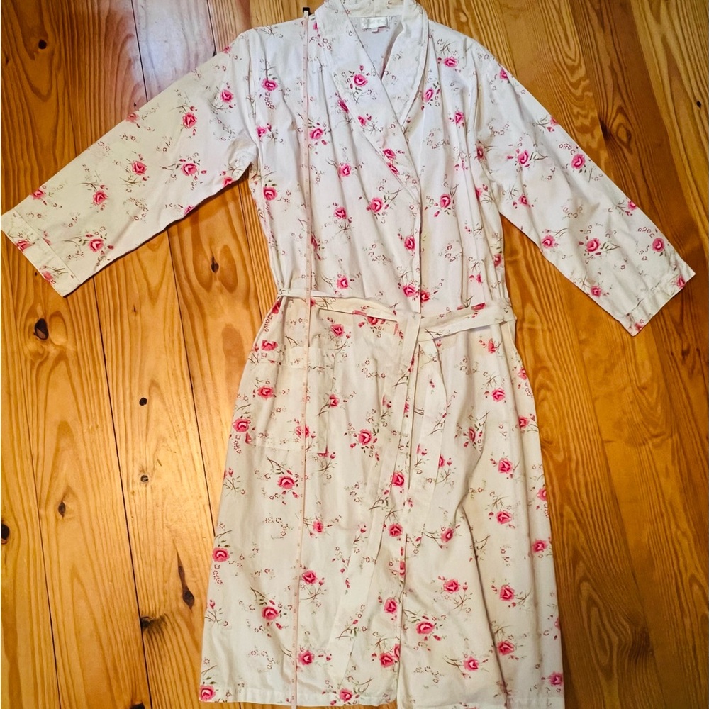 Floral Print Robe with Pink Roses - Picture 3 of 6
